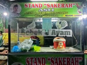 Warung Sakera di Pare Kediri, Andalkan Rempah Pilihan untuk Bebek dan Ayam Khas Madura